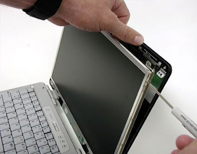 Changer votre écran PC portable GROSBILL 
